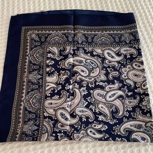 Dark blue scarf / bandeau